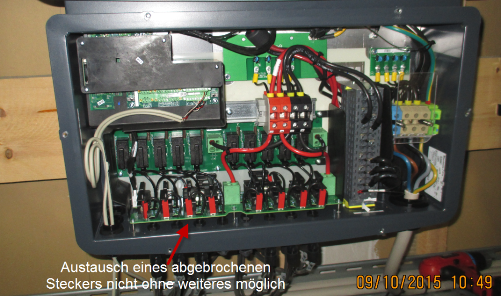 Fig. 5: MC4 connectors cannot always be repaired